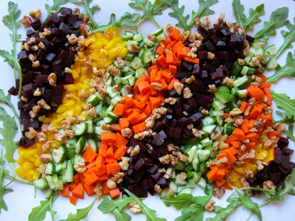 Как спасти пересоленный салат: исправляем оливье, крабовый и блюда из свежих овощей