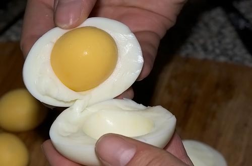 Разделить яйцо 