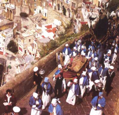 Страстная неделя - Крестный ход в Италии 