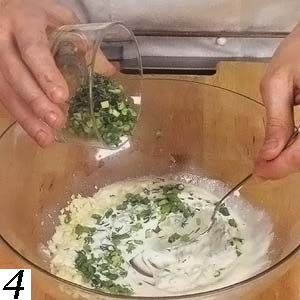 Приготовить сметанный соус
